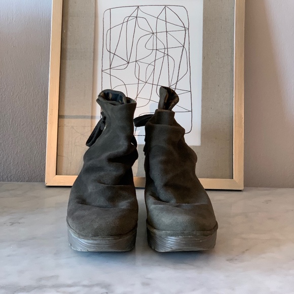 Fly London Yama Suede Ankle Boots Size 9 - Picture 3 of 3